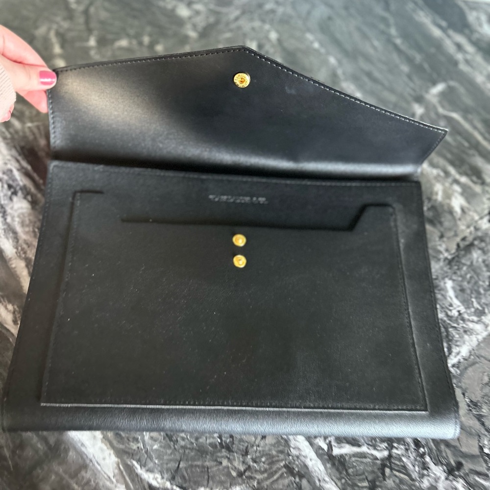Glass Ladder & Co. Megan Portfolio - Black Vegan Leather - Picture 4 of 8